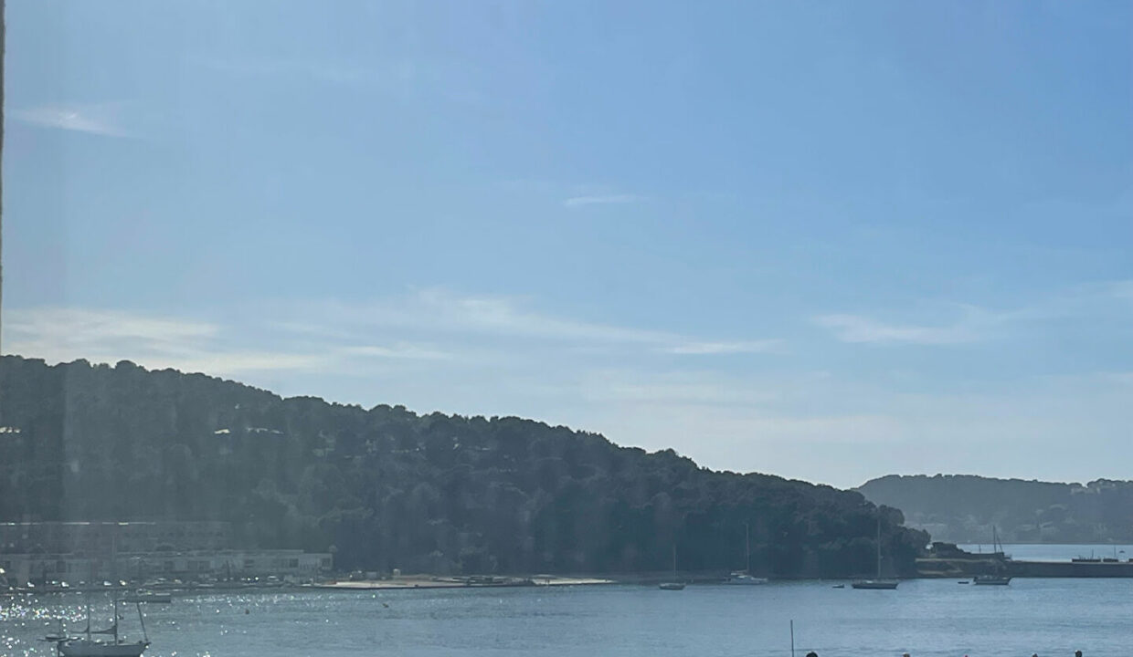2025-092420.jpg